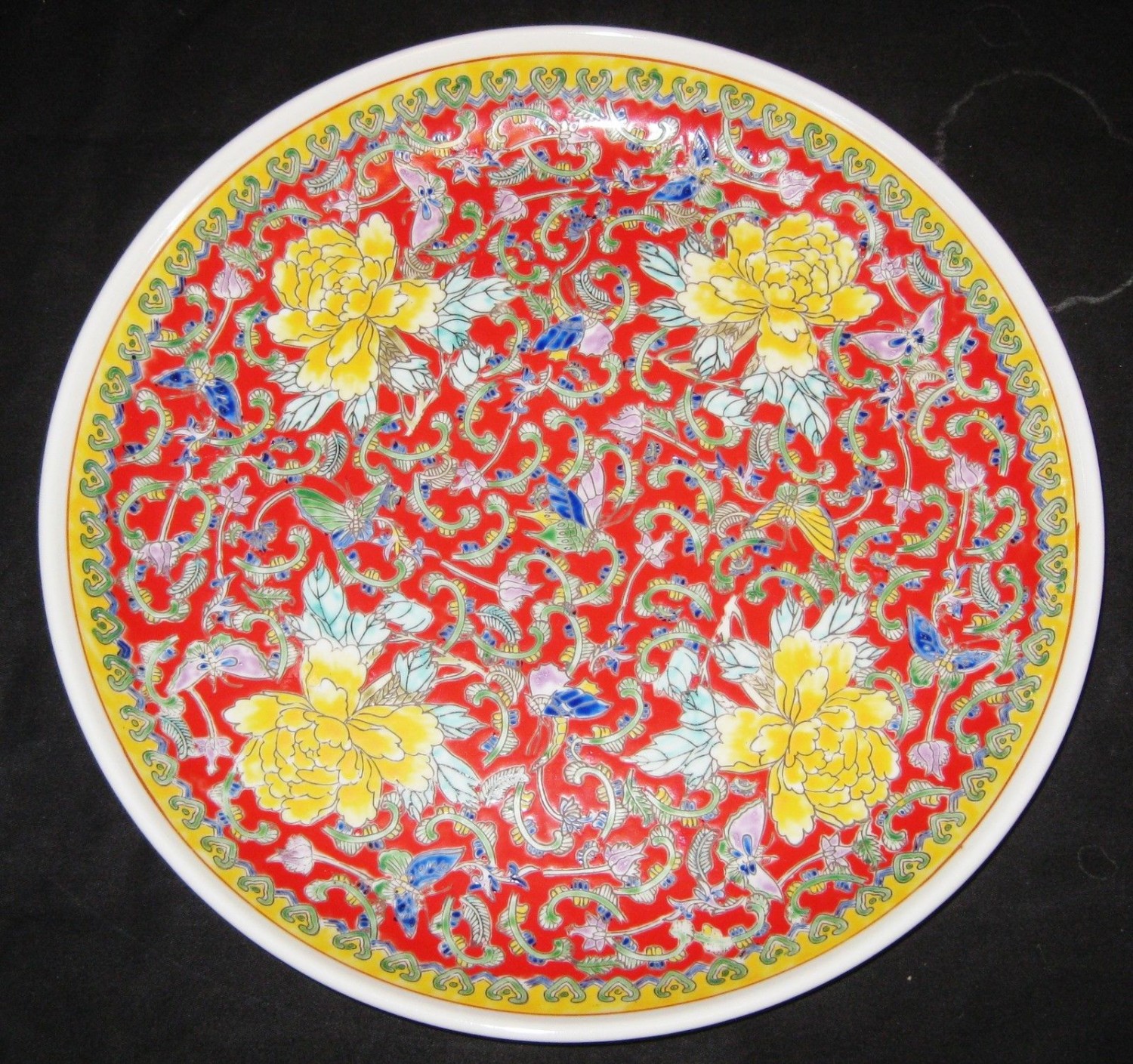 ANTIQUE CHINESE FAMILLE ROSE PORCELAIN CHARGER PLATE,19TH C., QIANLONG MARK, NR.