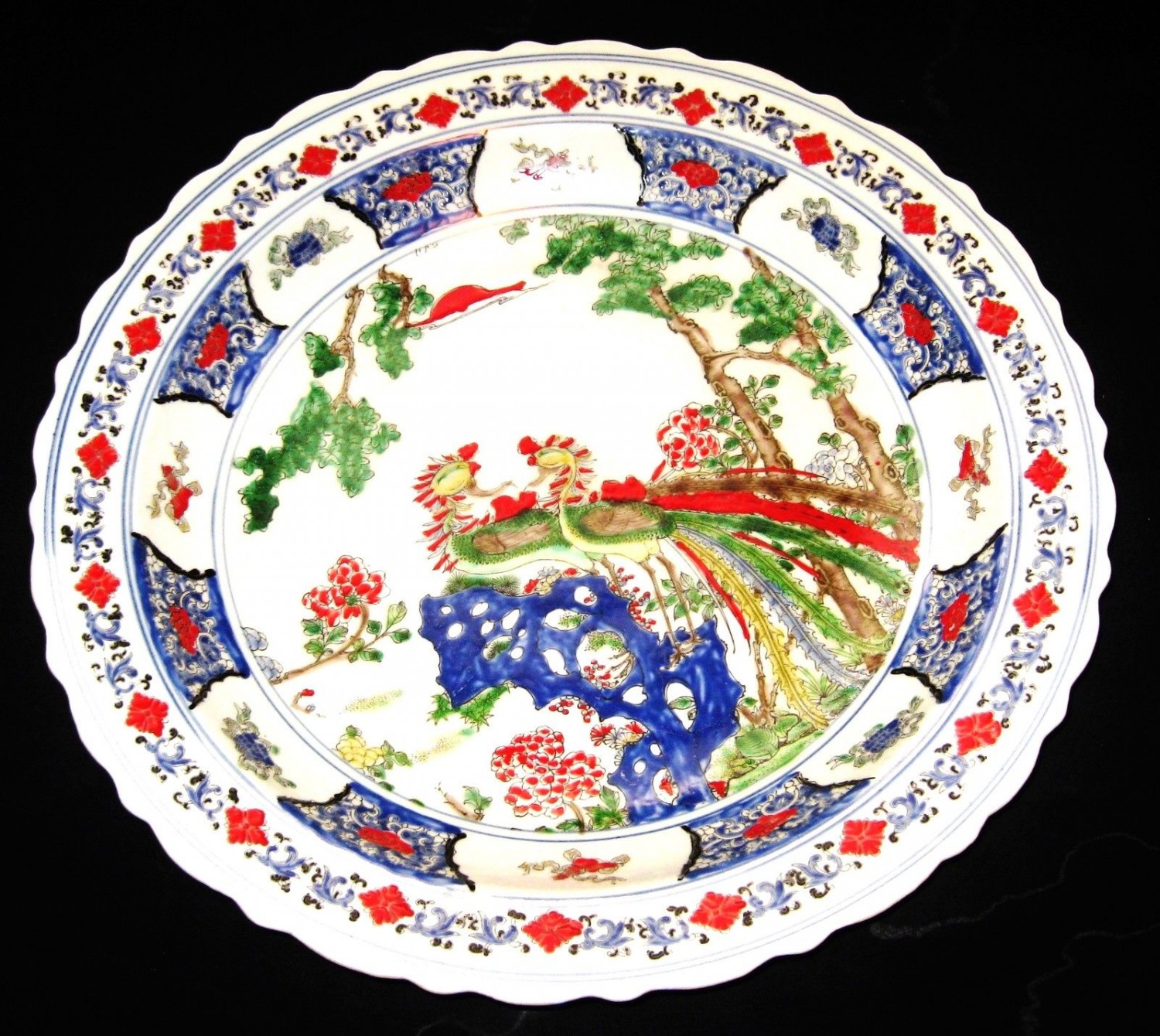CHINESE PORCELAIN DOUBLE PHOENIX CHARGER 45 CM, HAND PAINTED KANG -XI MARK,